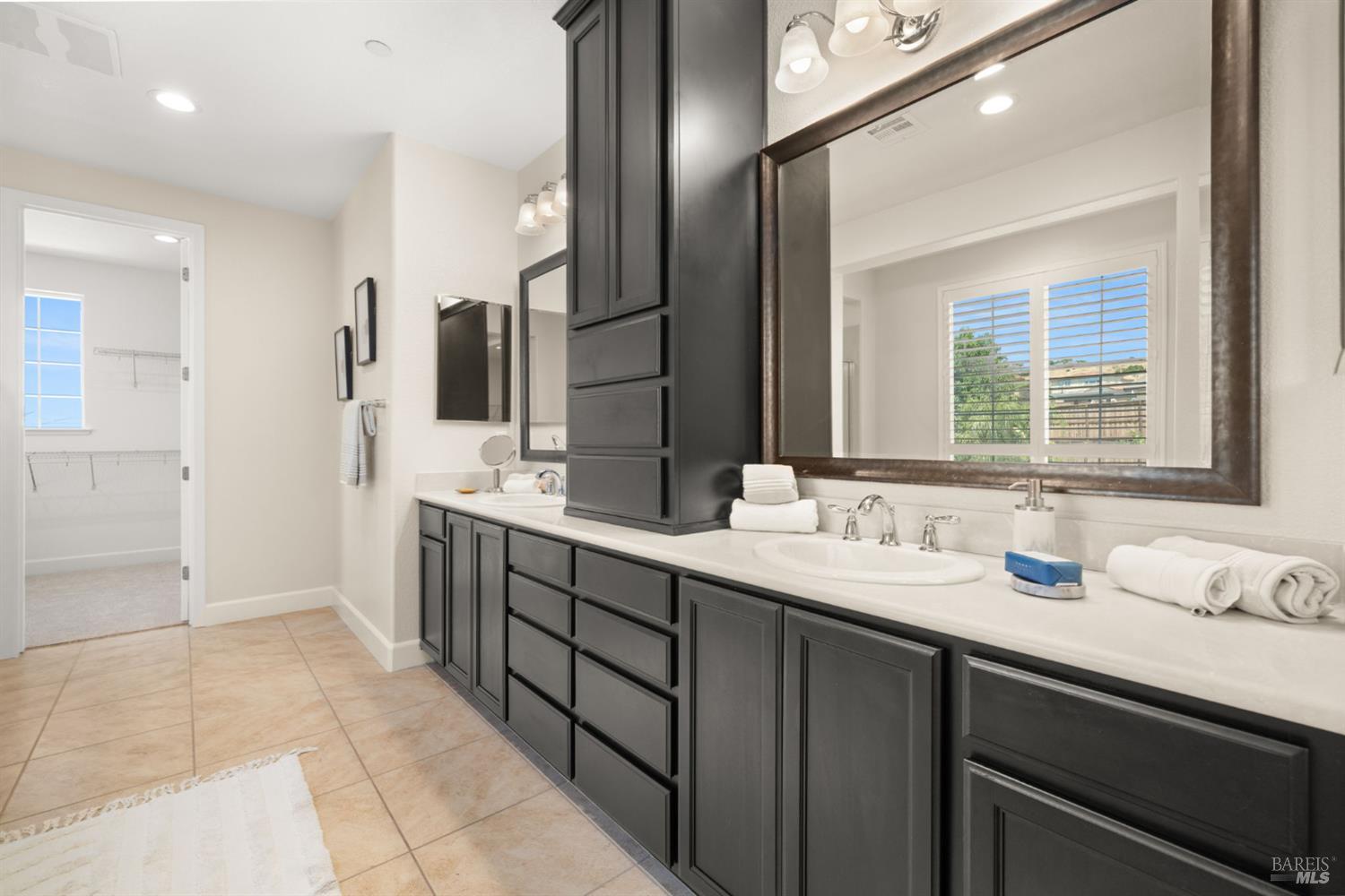Detail Gallery Image 57 of 88 For 685 Elderberry Loop, Vacaville,  CA 95688 - 5 Beds | 4/1 Baths