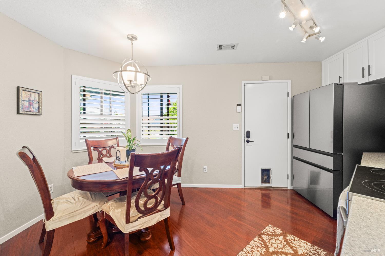 Detail Gallery Image 15 of 41 For 373 Clydesdale Dr, Vallejo,  CA 94591 - 3 Beds | 2 Baths