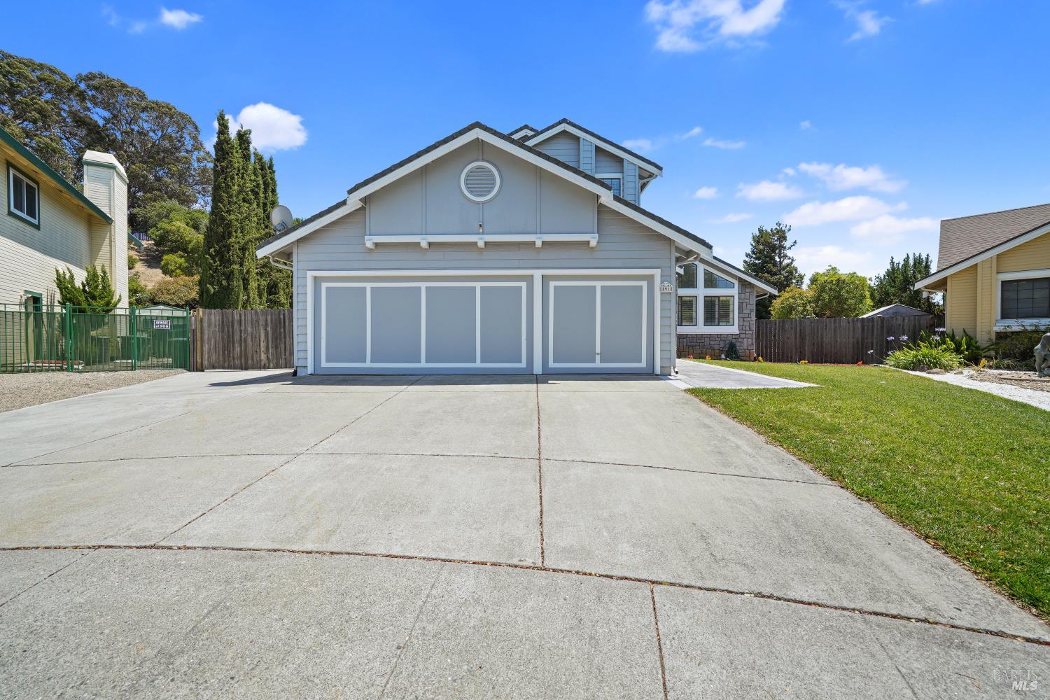 Detail Gallery Image 4 of 93 For 891 Wellfleet Dr, Vallejo,  CA 94591 - 4 Beds | 3 Baths
