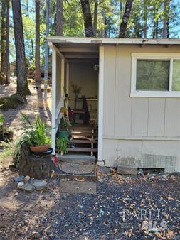 Detail Gallery Image 8 of 21 For 17010 State Highway 175 Hwy, Middletown,  CA 95461 - 2 Beds | 2 Baths