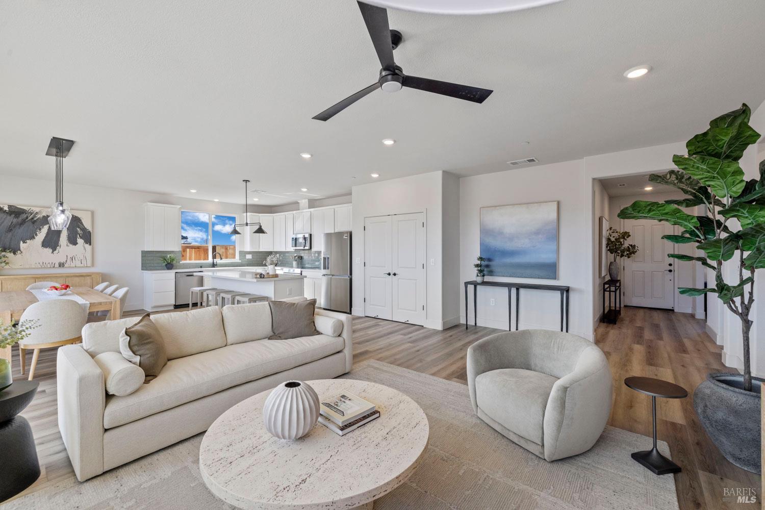 Detail Gallery Image 25 of 55 For 969 Carroll Way, Vacaville,  CA 95687 - 4 Beds | 2 Baths