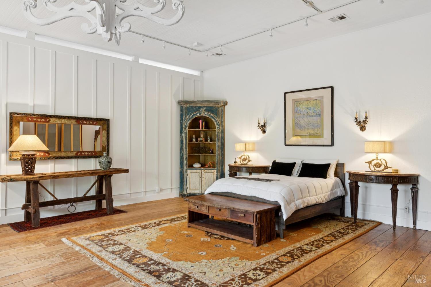 Detail Gallery Image 23 of 43 For 307 Bodega Ave, Petaluma,  CA 94952 - 2 Beds | 2 Baths