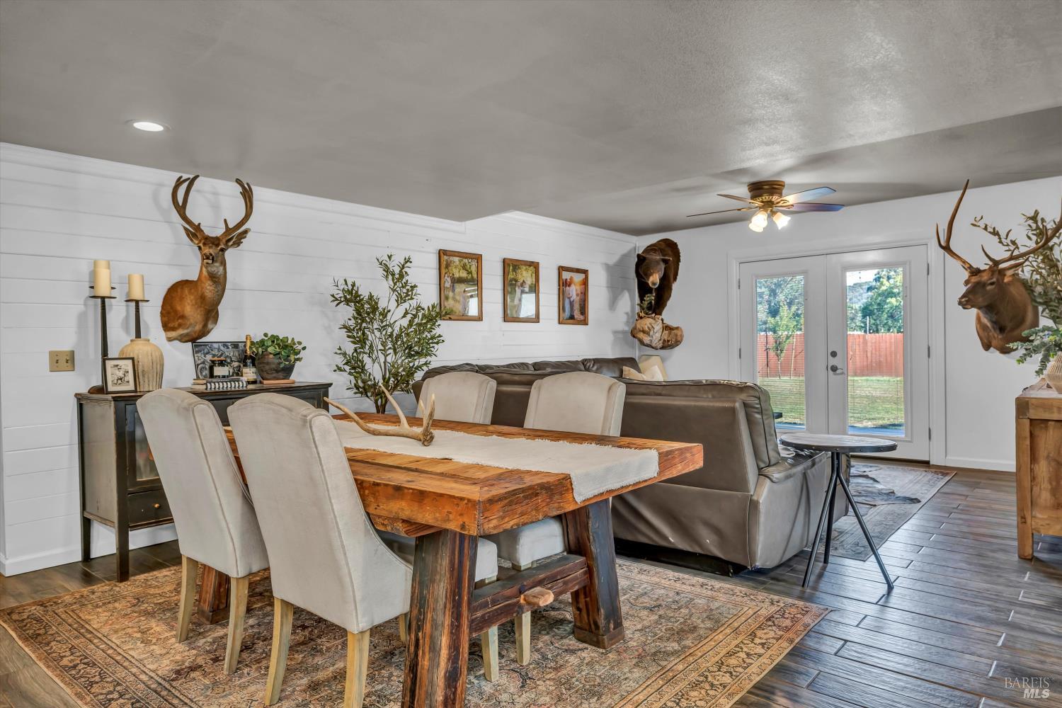 Detail Gallery Image 7 of 56 For 9099 E Side Potter Valley Rd, Potter Valley,  CA 95469 - 3 Beds | 3 Baths