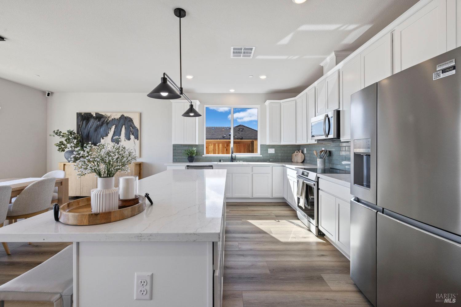 Detail Gallery Image 29 of 55 For 969 Carroll Way, Vacaville,  CA 95687 - 4 Beds | 2 Baths