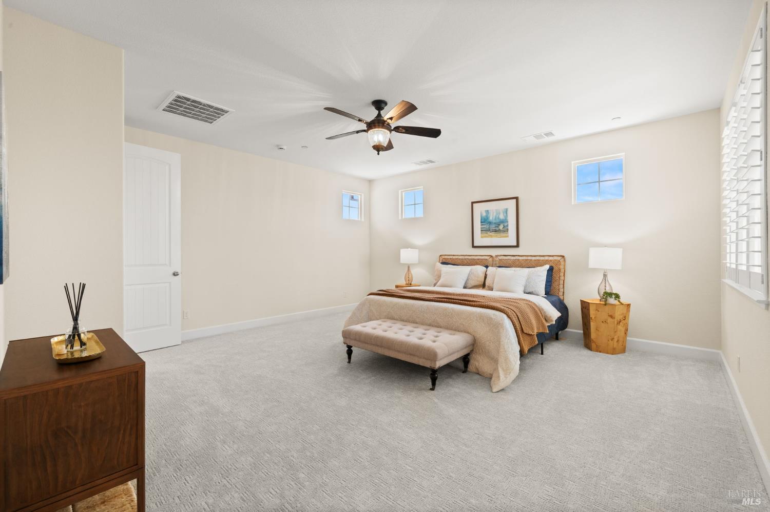 Detail Gallery Image 53 of 88 For 685 Elderberry Loop, Vacaville,  CA 95688 - 5 Beds | 4/1 Baths