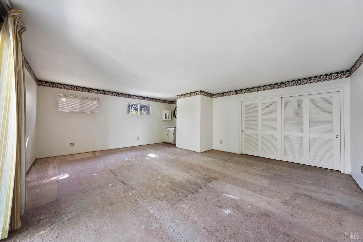 Detail Gallery Image 18 of 36 For 14095 Lakeshore Dr, Clearlake,  CA 95422 - 2 Beds | 1/1 Baths