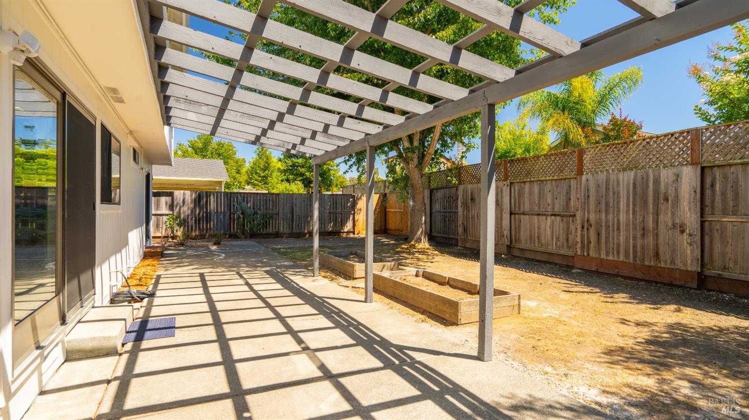 Detail Gallery Image 48 of 49 For 6032 Elsa Ave, Rohnert Park,  CA 94928 - 4 Beds | 3 Baths