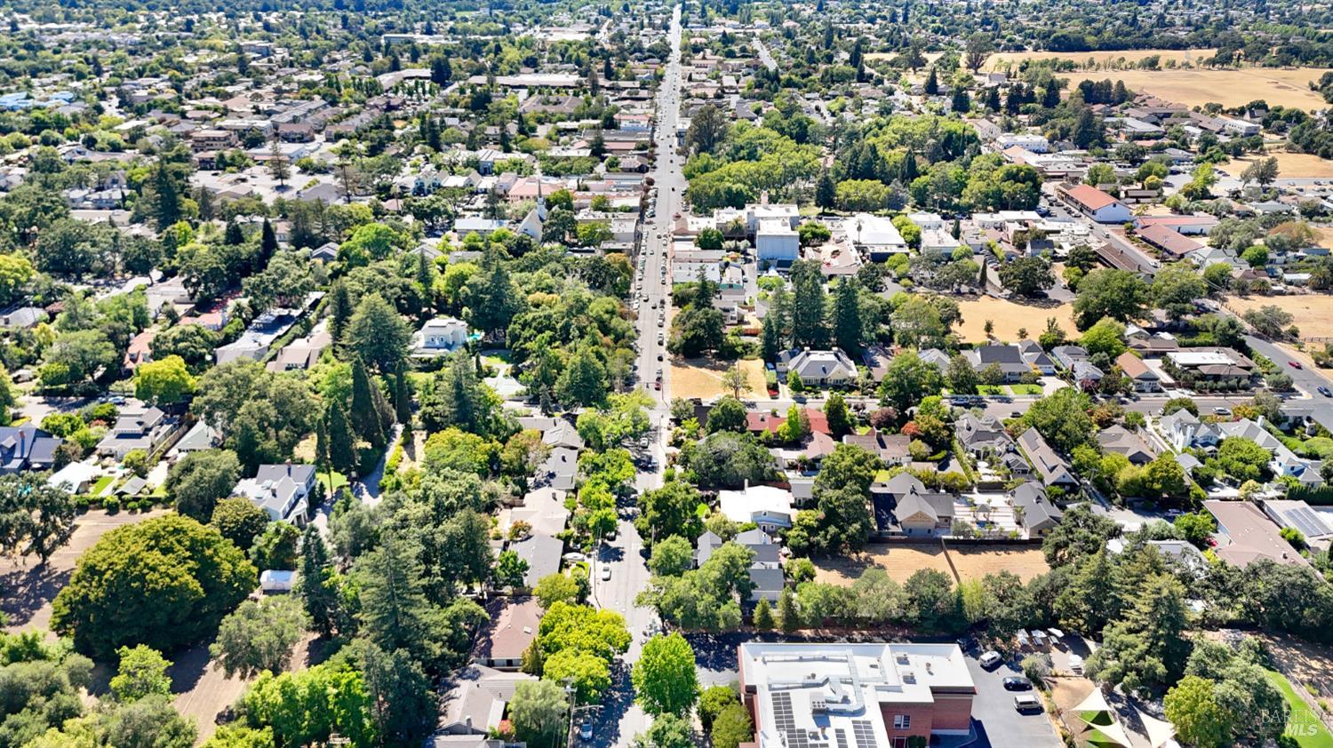 Detail Gallery Image 25 of 25 For 255 E Napa St, Sonoma,  CA 95476 - 2 Beds | 2 Baths