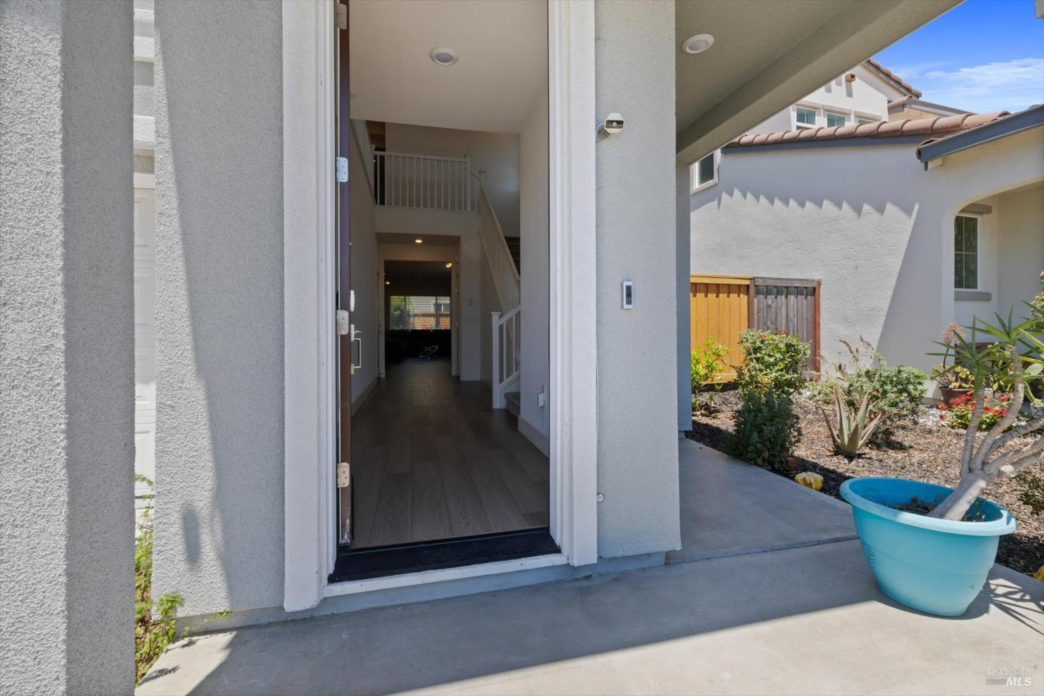 Detail Gallery Image 12 of 71 For 1328 Horizon Cir, Fairfield,  CA 94533 - 4 Beds | 3 Baths