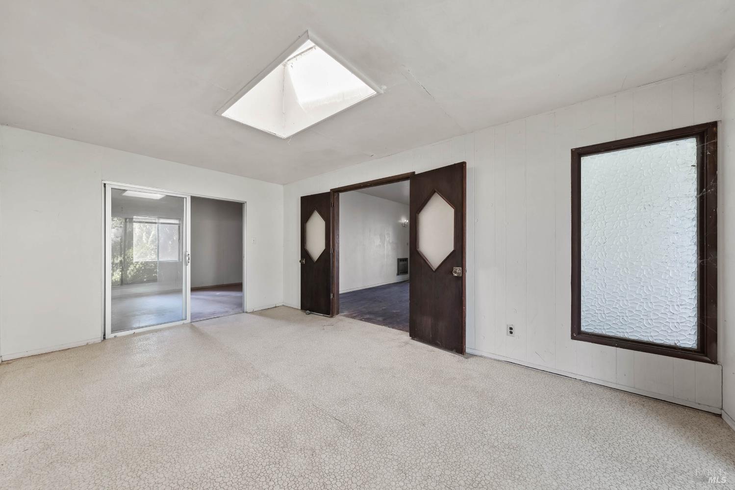 Detail Gallery Image 16 of 36 For 14095 Lakeshore Dr, Clearlake,  CA 95422 - 2 Beds | 1/1 Baths