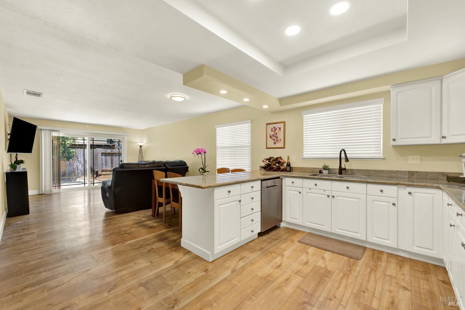 Detail Gallery Image 25 of 78 For 625 Cornell Ct, Vacaville,  CA 95687 - 3 Beds | 2 Baths
