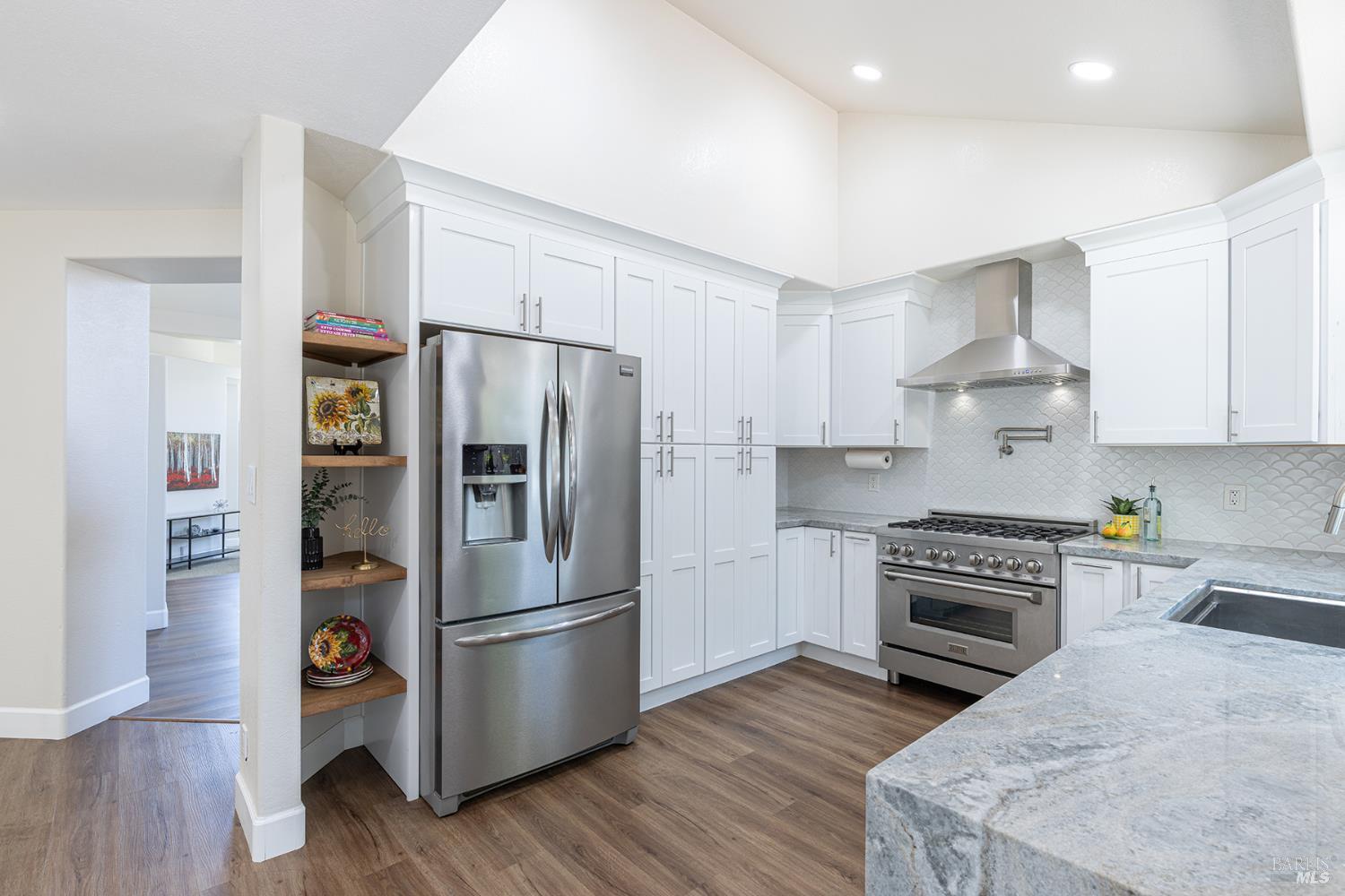 Detail Gallery Image 11 of 45 For 2285 Dancing Penny Way, Santa Rosa,  CA 95403 - 4 Beds | 2/1 Baths