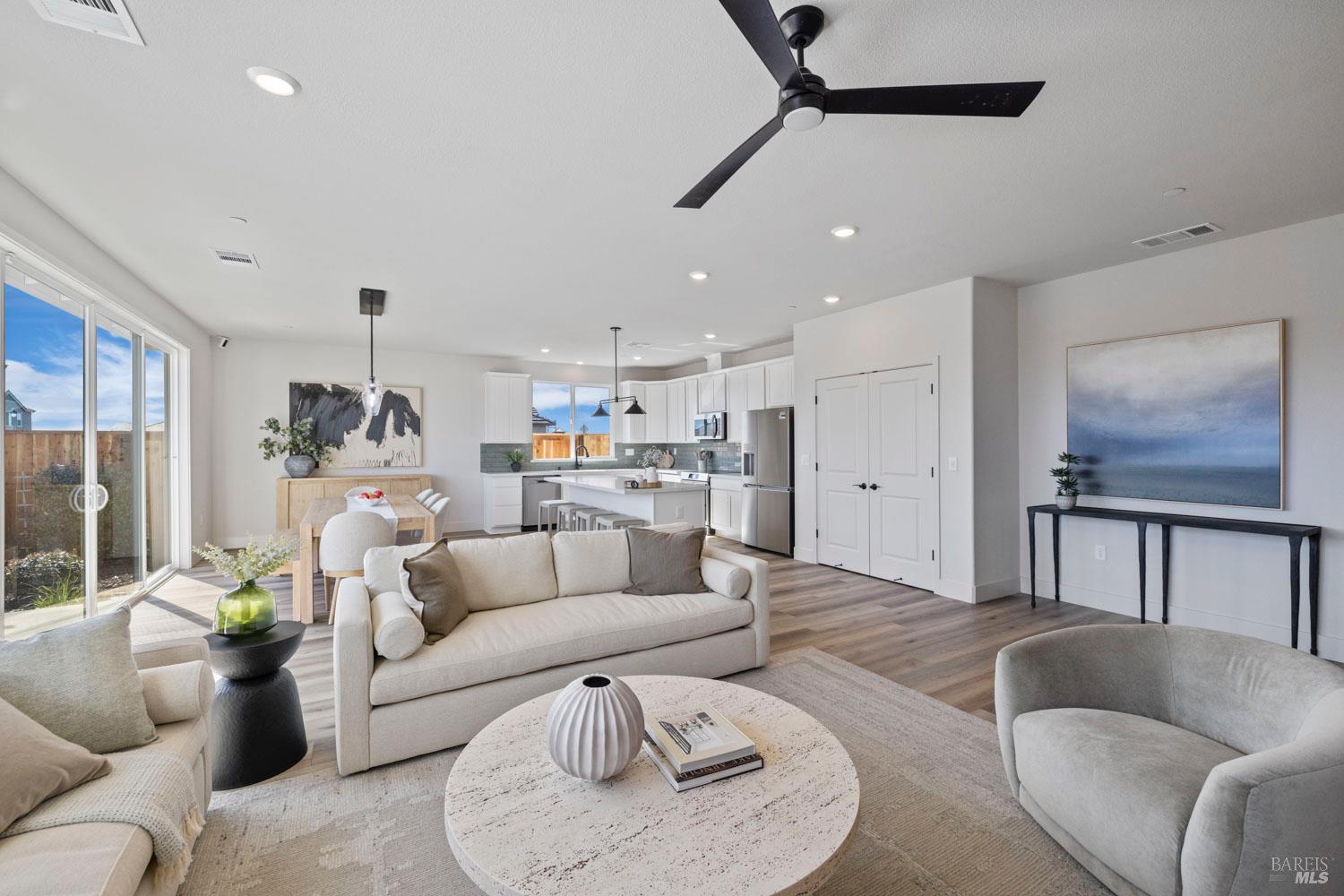 Detail Gallery Image 24 of 55 For 969 Carroll Way, Vacaville,  CA 95687 - 4 Beds | 2 Baths