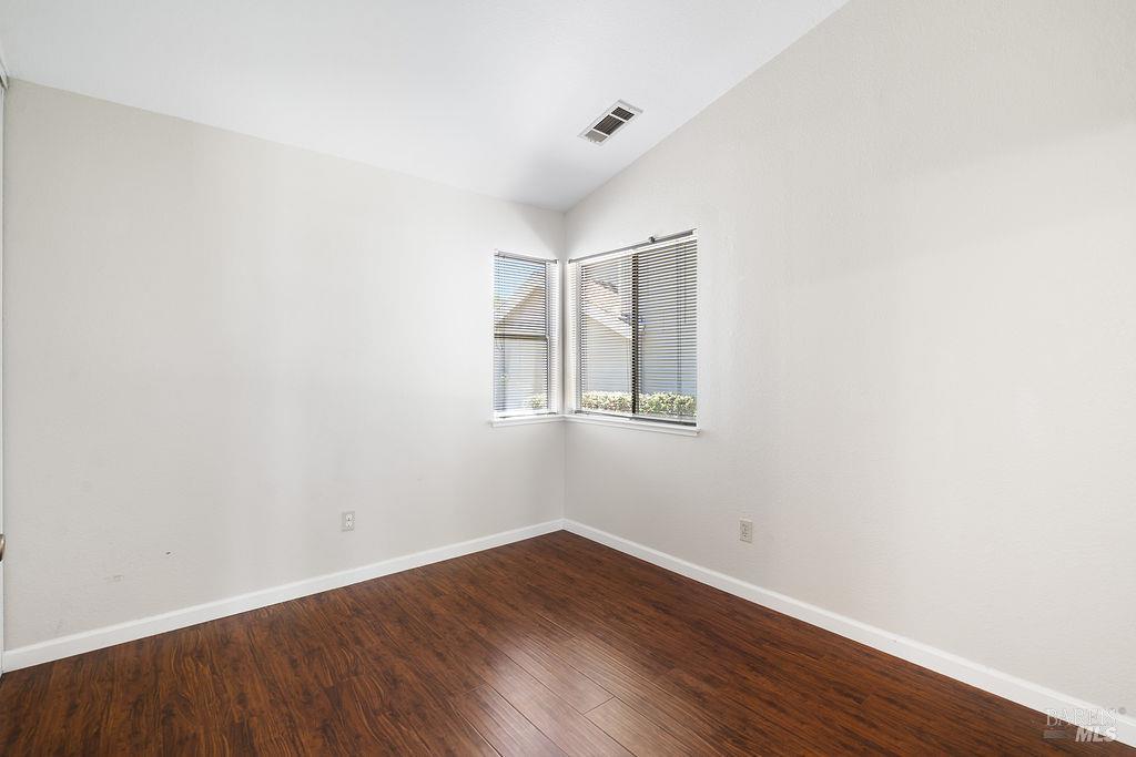 Detail Gallery Image 12 of 27 For 148 Stageline Dr, Vallejo,  CA 94591 - 2 Beds | 1 Baths