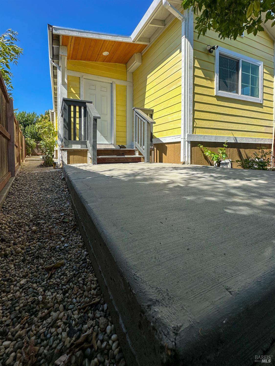 Detail Gallery Image 8 of 25 For 50 Anza Ct, Fairfield,  CA 94533 - 2 Beds | 1 Baths