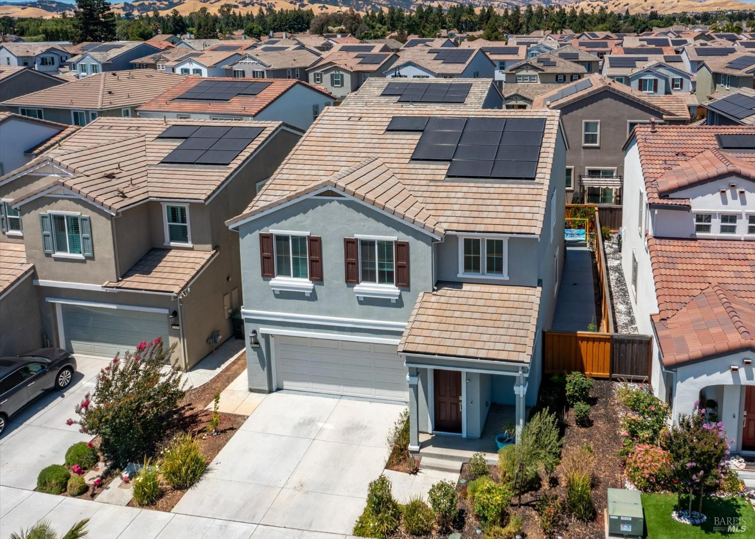 Detail Gallery Image 11 of 71 For 1328 Horizon Cir, Fairfield,  CA 94533 - 4 Beds | 3 Baths