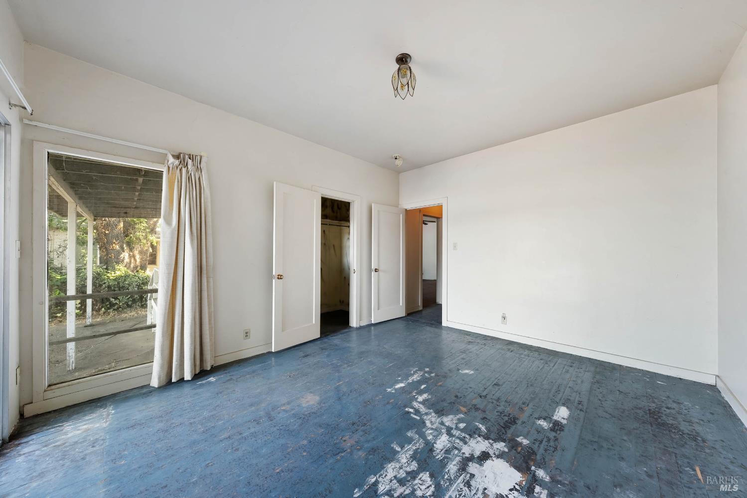 Detail Gallery Image 27 of 36 For 14095 Lakeshore Dr, Clearlake,  CA 95422 - 2 Beds | 1/1 Baths