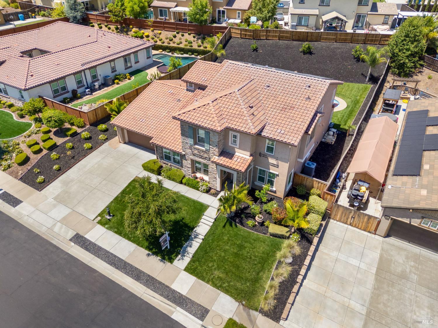 Detail Gallery Image 78 of 88 For 685 Elderberry Loop, Vacaville,  CA 95688 - 5 Beds | 4/1 Baths