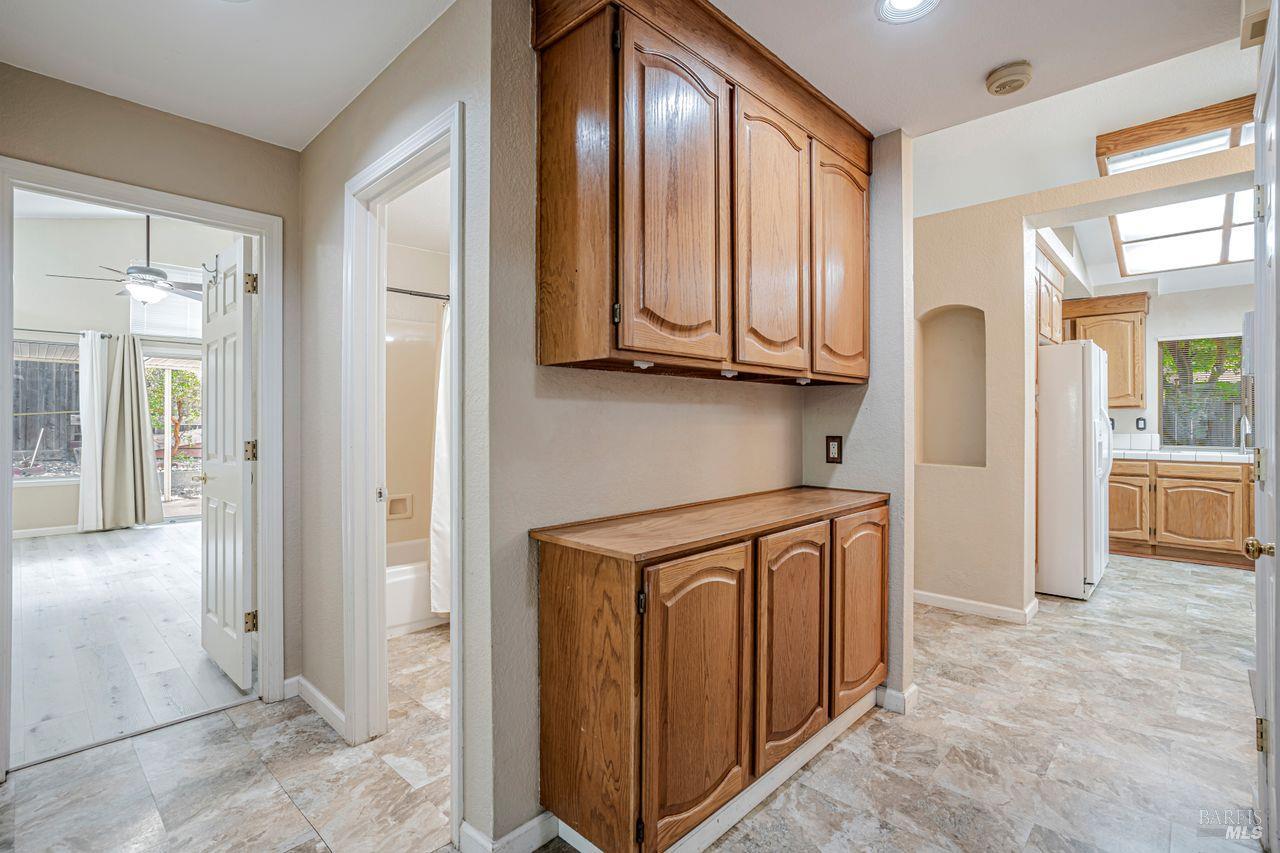 Detail Gallery Image 18 of 36 For 812 Sonnet Dr, Vacaville,  CA 95687 - 3 Beds | 2 Baths