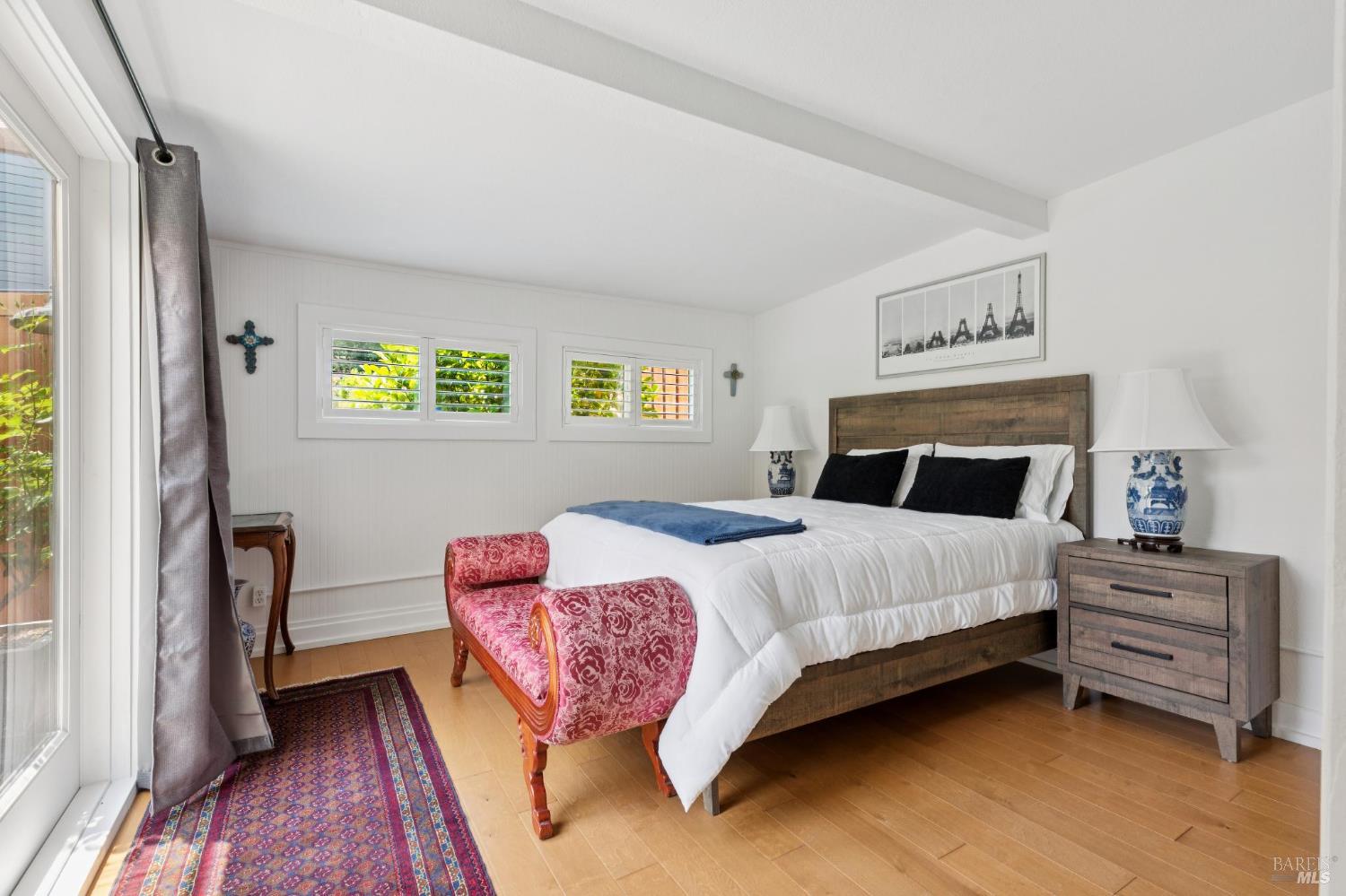Detail Gallery Image 27 of 43 For 307 Bodega Ave, Petaluma,  CA 94952 - 2 Beds | 2 Baths