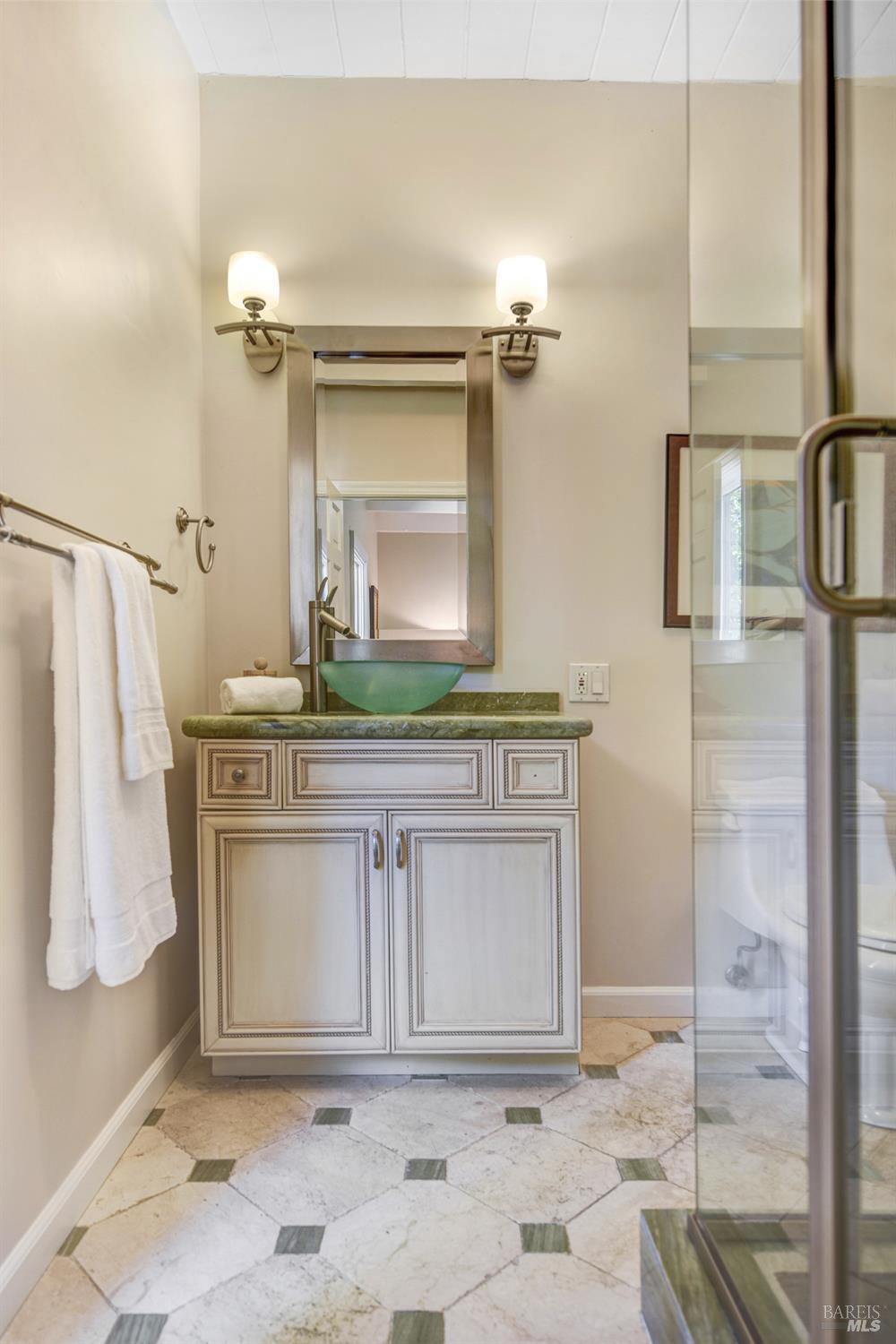 Detail Gallery Image 15 of 25 For 255 E Napa St, Sonoma,  CA 95476 - 2 Beds | 2 Baths
