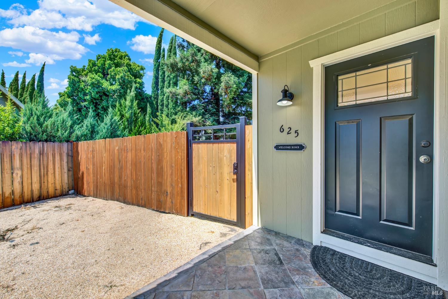 Detail Gallery Image 16 of 78 For 625 Cornell Ct, Vacaville,  CA 95687 - 3 Beds | 2 Baths