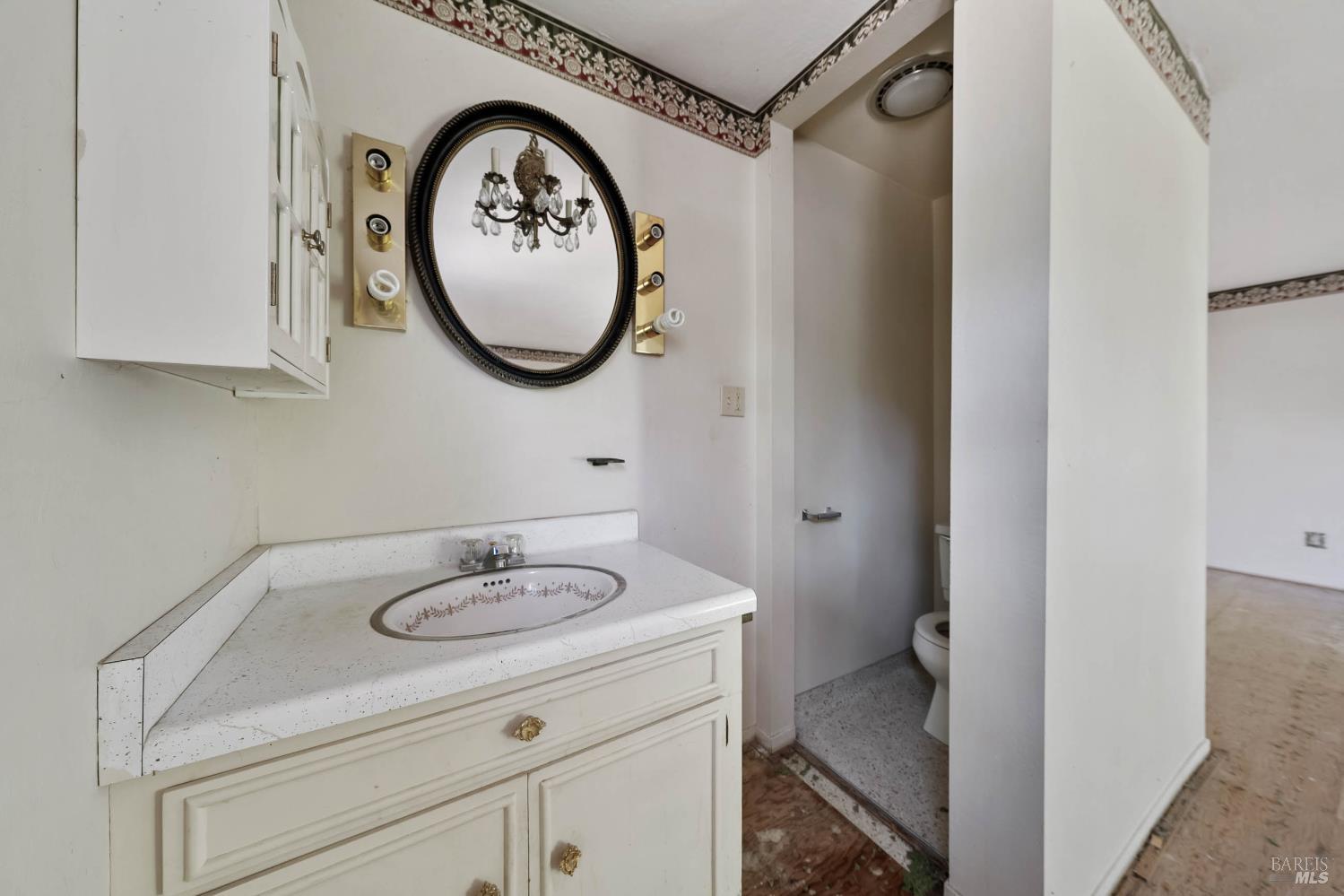 Detail Gallery Image 20 of 36 For 14095 Lakeshore Dr, Clearlake,  CA 95422 - 2 Beds | 1/1 Baths