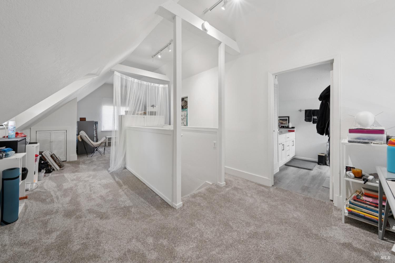 Detail Gallery Image 36 of 38 For 711 San Anselmo Ave, San Anselmo,  CA 94960 - – Beds | – Baths
