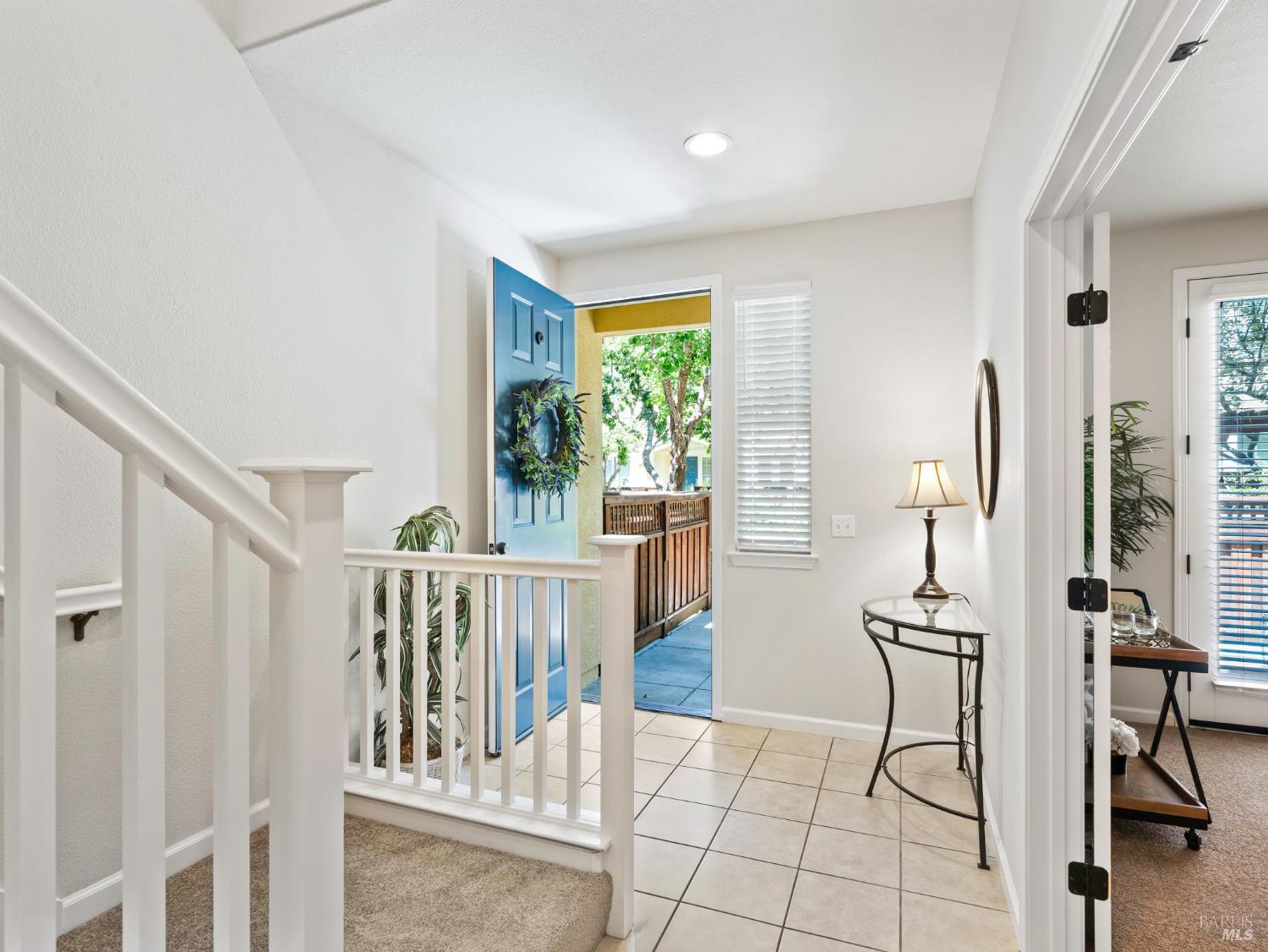 Detail Gallery Image 2 of 36 For 6761 Santero Way, Cotati,  CA 94931 - 3 Beds | 2 Baths