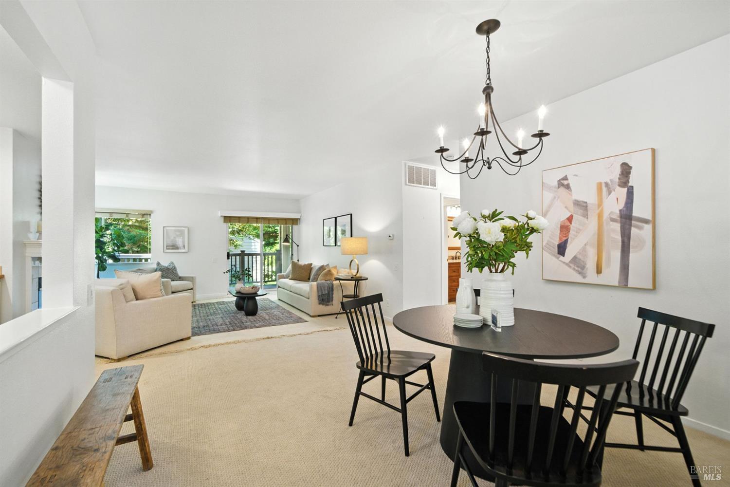 Detail Gallery Image 12 of 29 For 115 Koch Rd, Corte Madera,  CA 94925 - 2 Beds | 2 Baths