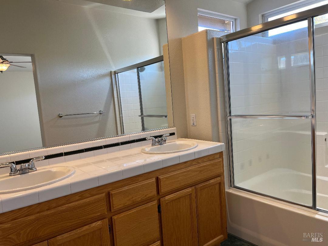 Detail Gallery Image 27 of 30 For 7224 16th Hole Dr, Windsor,  CA 95492 - 3 Beds | 2/1 Baths