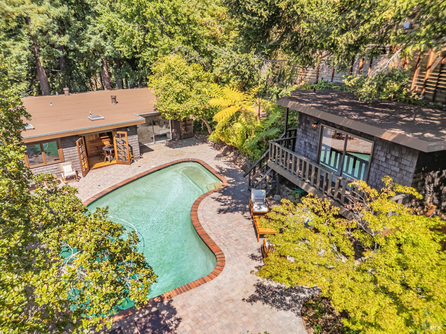 Detail Gallery Image 36 of 42 For 230 Del Casa Dr, Mill Valley,  CA 94941 - 4 Beds | 2/1 Baths