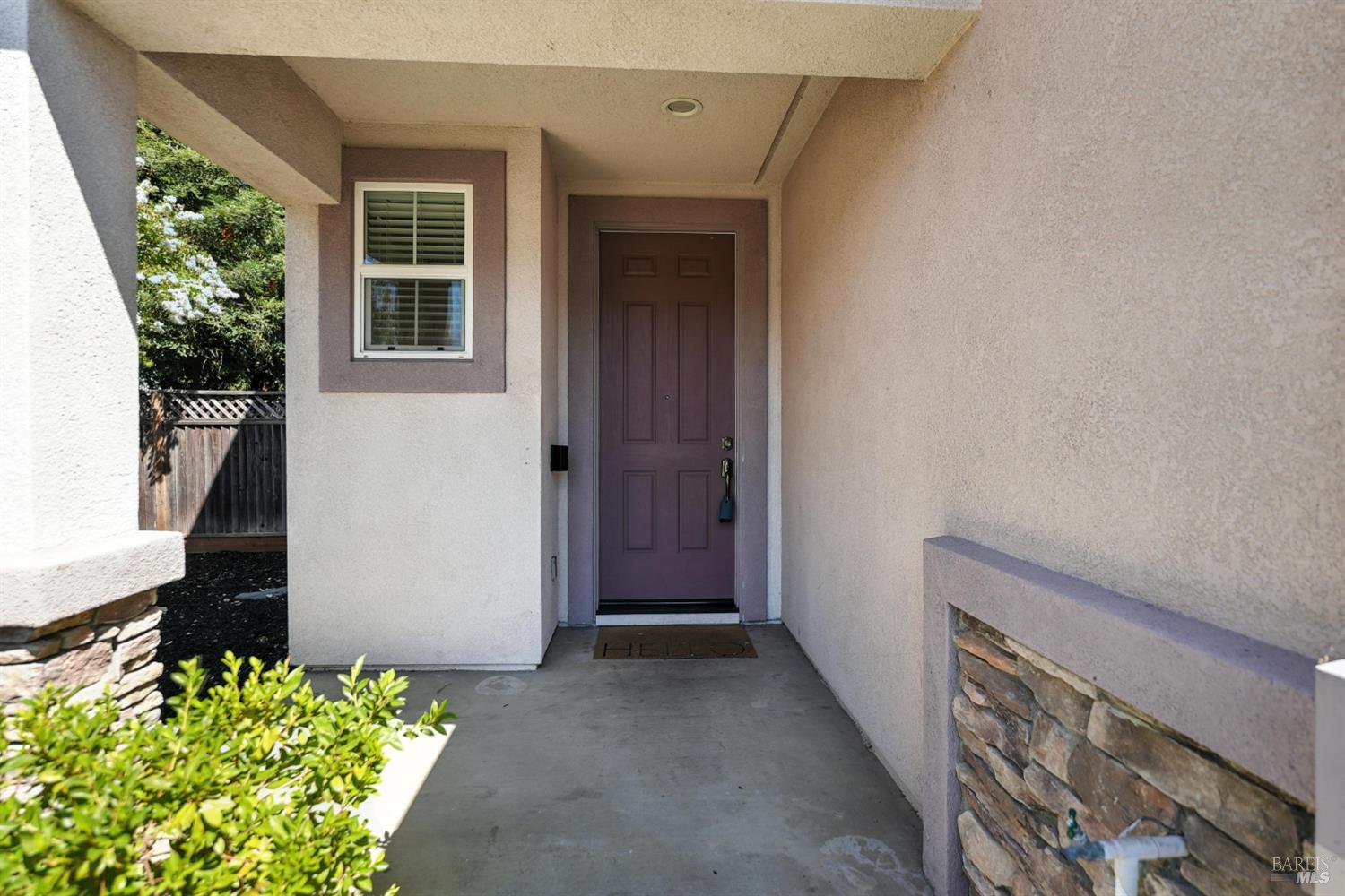 Detail Gallery Image 5 of 27 For 491 Rosso Ct, Vacaville,  CA 95687 - 3 Beds | 2/1 Baths