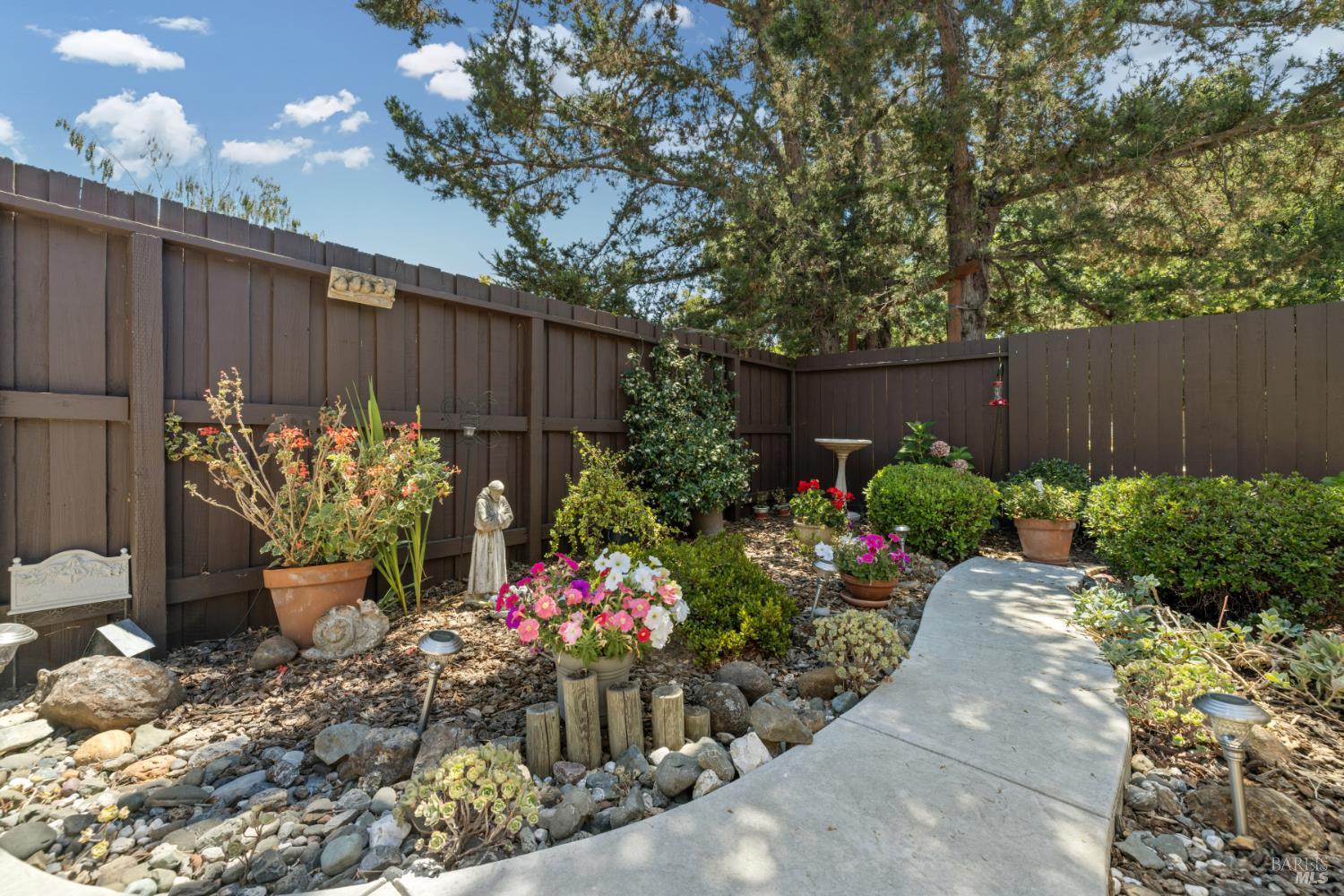 Detail Gallery Image 36 of 51 For 920 5th St #Q,  Sonoma,  CA 95476 - 2 Beds | 2 Baths