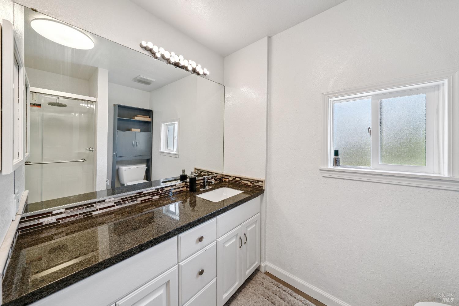 Detail Gallery Image 32 of 38 For 711 San Anselmo Ave, San Anselmo,  CA 94960 - – Beds | – Baths