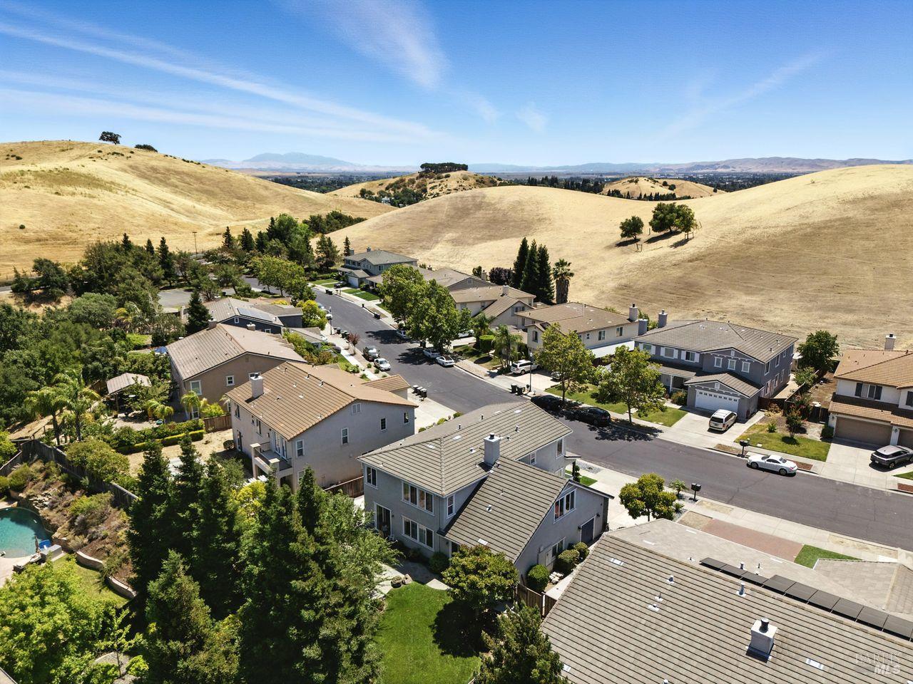 Detail Gallery Image 26 of 26 For 2320 Sanctuary Dr, Fairfield,  CA 94534 - 5 Beds | 4 Baths