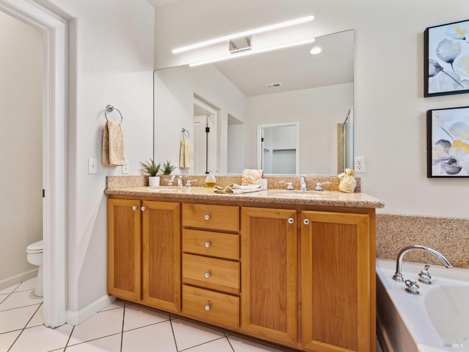 Detail Gallery Image 30 of 36 For 6761 Santero Way, Cotati,  CA 94931 - 3 Beds | 2 Baths