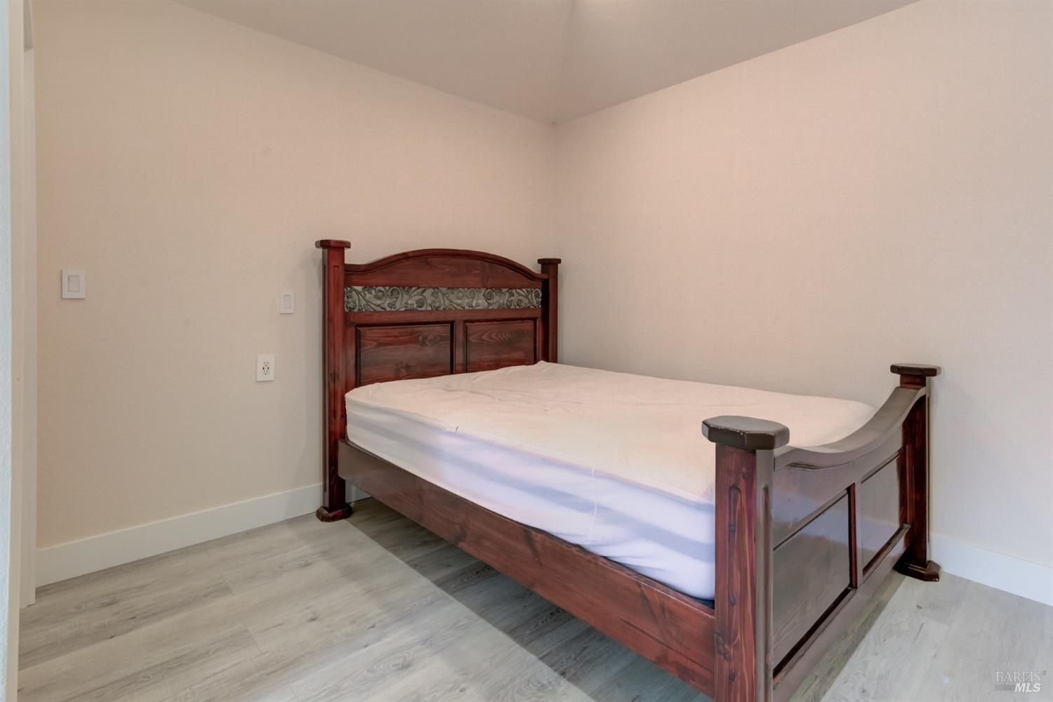 Detail Gallery Image 37 of 46 For 128 Newcastle Dr Dr, Vallejo,  CA 94591 - 4 Beds | 2/1 Baths