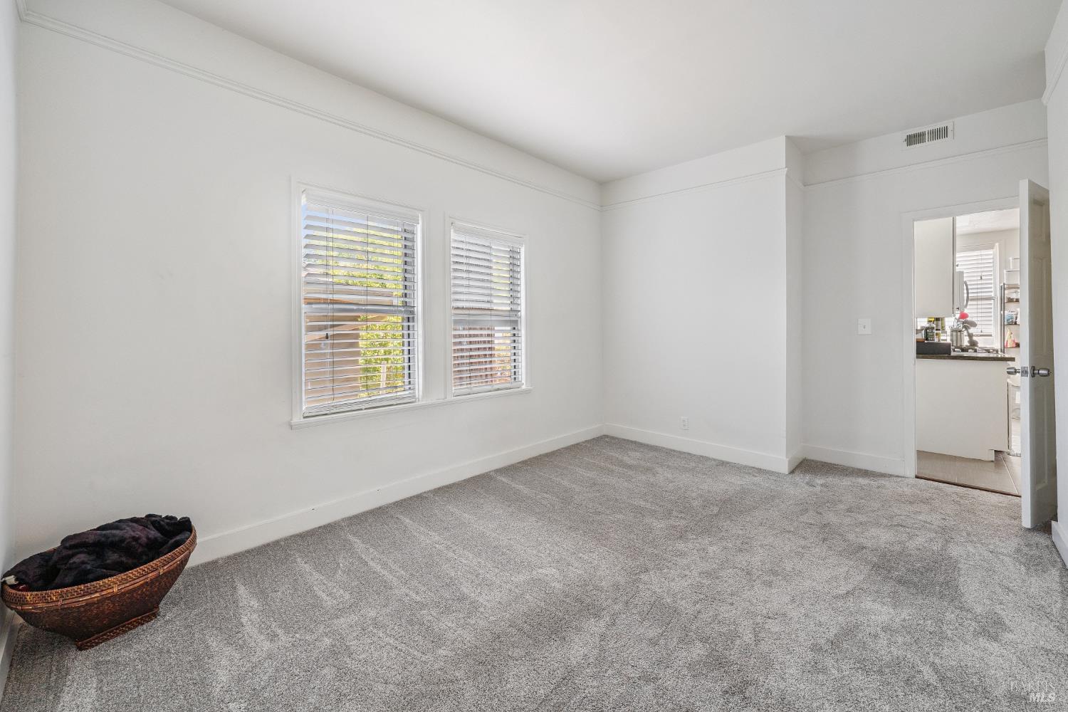 Detail Gallery Image 35 of 38 For 711 San Anselmo Ave, San Anselmo,  CA 94960 - – Beds | – Baths
