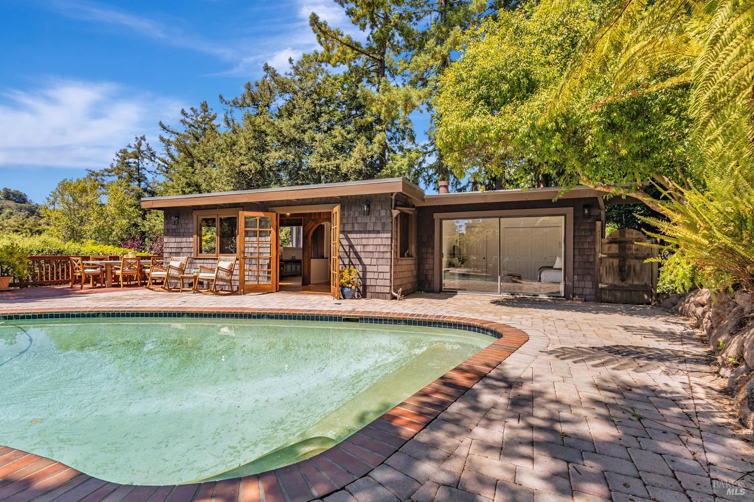 Detail Gallery Image 41 of 42 For 230 Del Casa Dr, Mill Valley,  CA 94941 - 4 Beds | 2/1 Baths