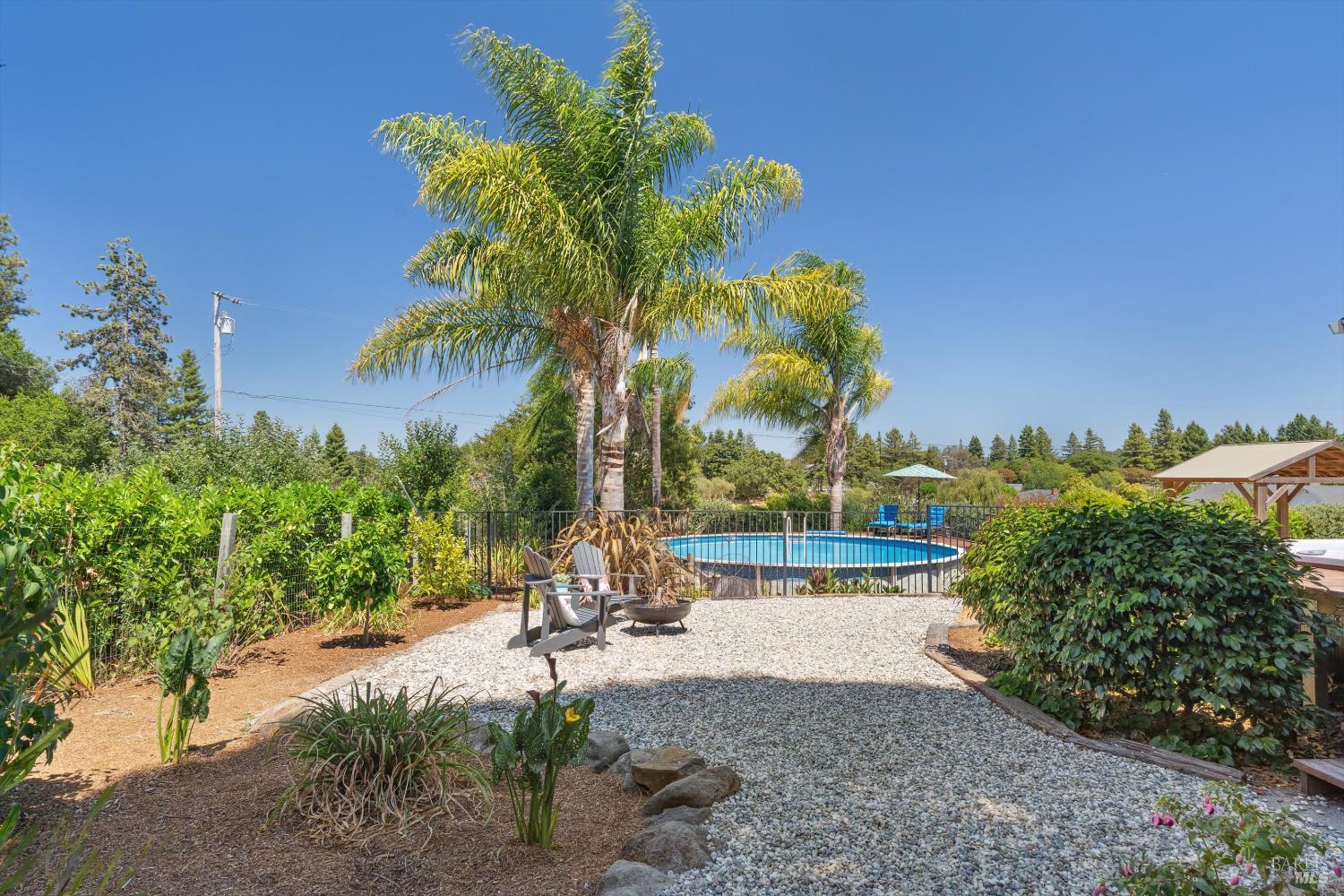 Detail Gallery Image 21 of 38 For 247 Greenwood Ter, Sebastopol,  CA 95472 - 3 Beds | 2 Baths