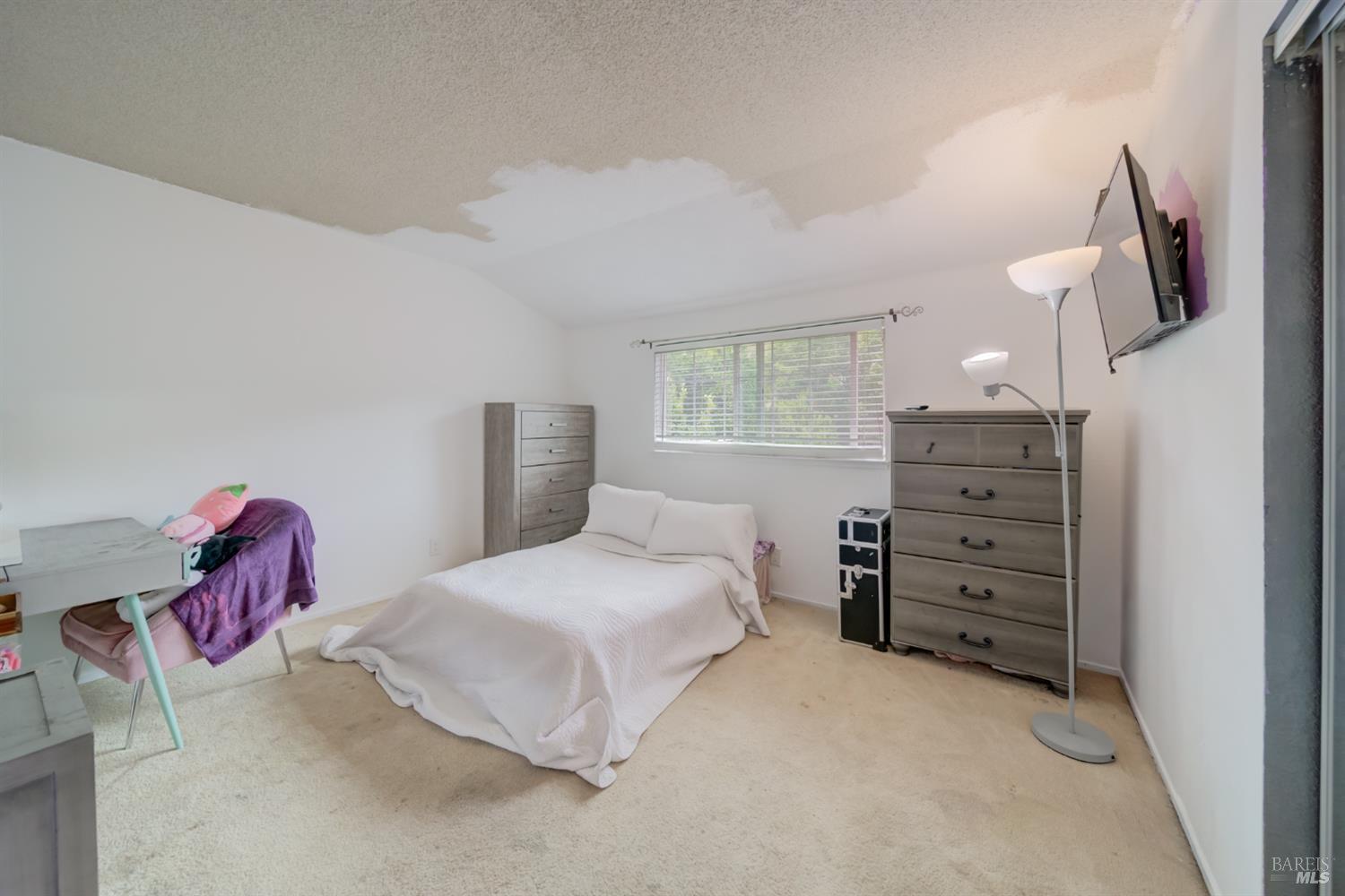 Detail Gallery Image 21 of 46 For 128 Newcastle Dr Dr, Vallejo,  CA 94591 - 4 Beds | 2/1 Baths