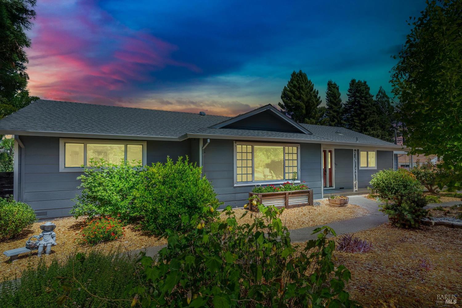 Detail Gallery Image 37 of 38 For 247 Greenwood Ter, Sebastopol,  CA 95472 - 3 Beds | 2 Baths