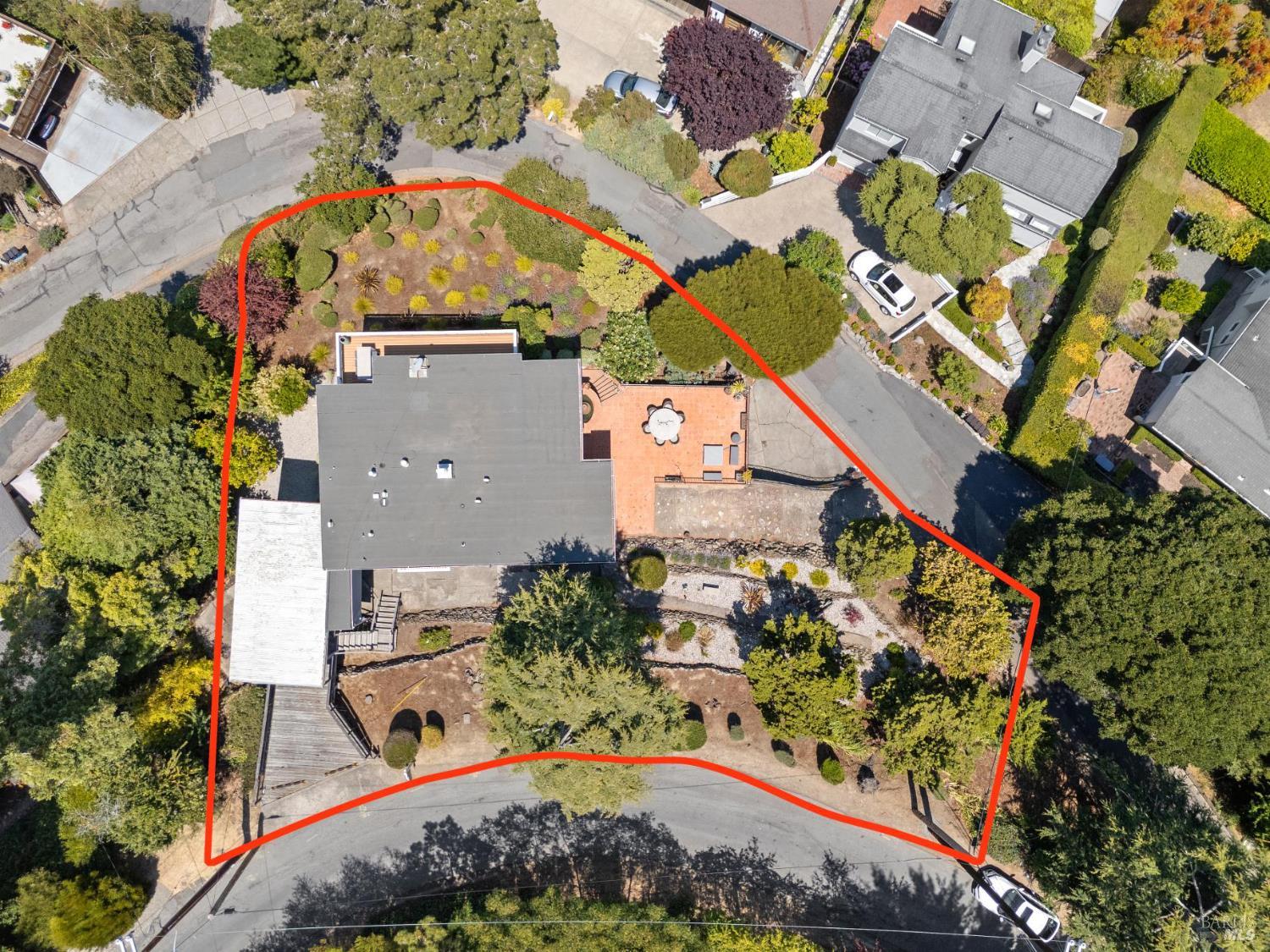 Detail Gallery Image 36 of 39 For 231 Cazneau Ave, Sausalito,  CA 94965 - 4 Beds | 3/1 Baths