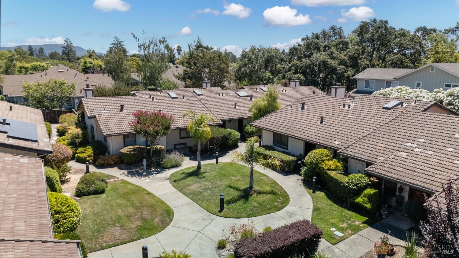 Detail Gallery Image 40 of 51 For 920 5th St #Q,  Sonoma,  CA 95476 - 2 Beds | 2 Baths