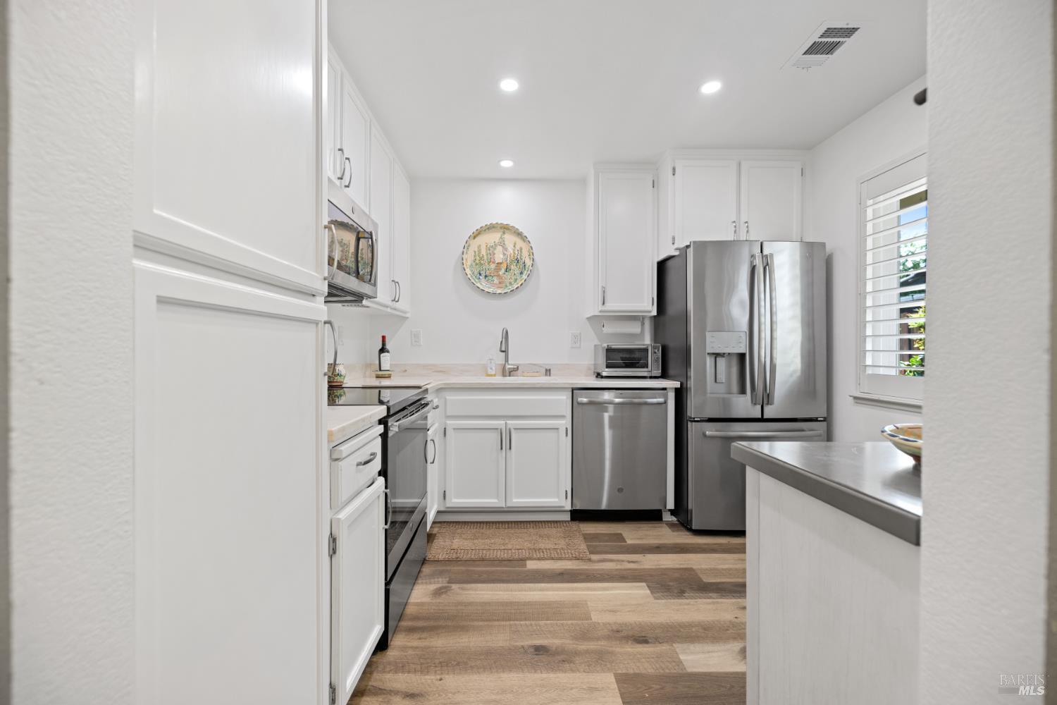 Detail Gallery Image 6 of 51 For 920 5th St #Q,  Sonoma,  CA 95476 - 2 Beds | 2 Baths