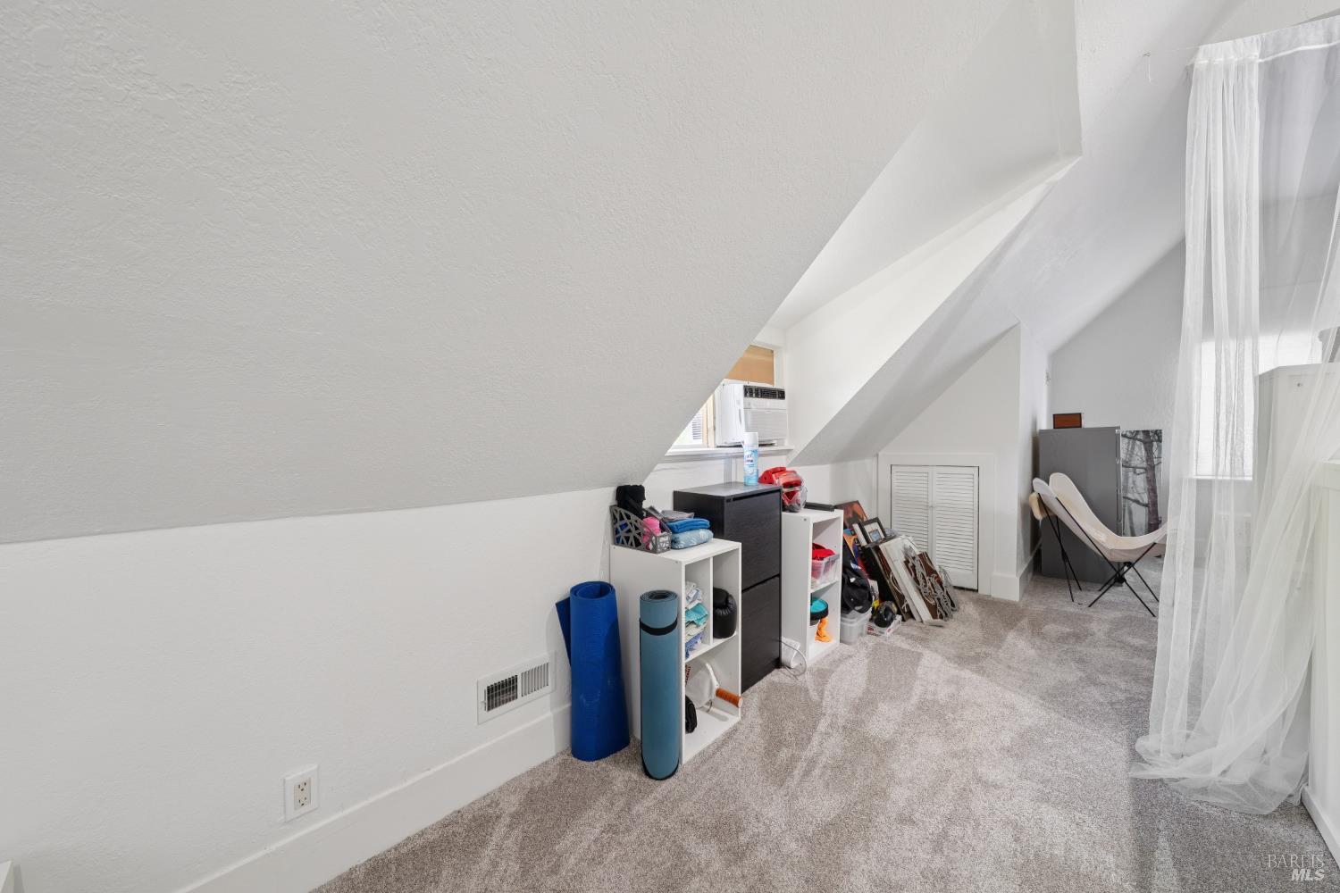 Detail Gallery Image 37 of 38 For 711 San Anselmo Ave, San Anselmo,  CA 94960 - – Beds | – Baths