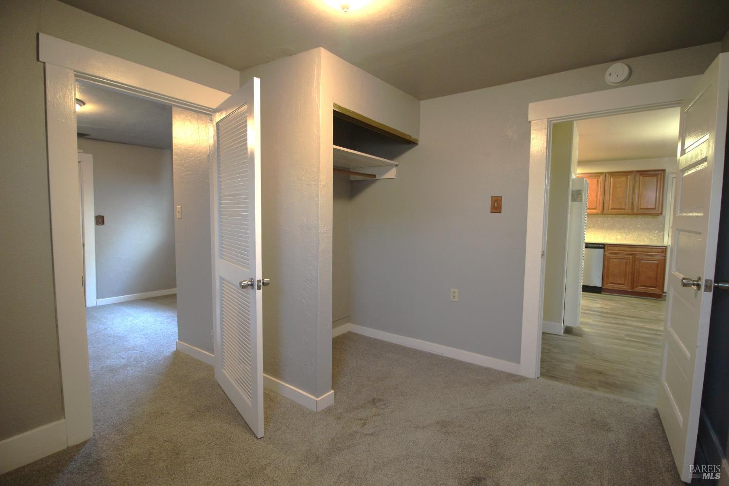 Detail Gallery Image 14 of 27 For 206 Woodrow Ave, Vallejo,  CA 94591 - 3 Beds | 2 Baths