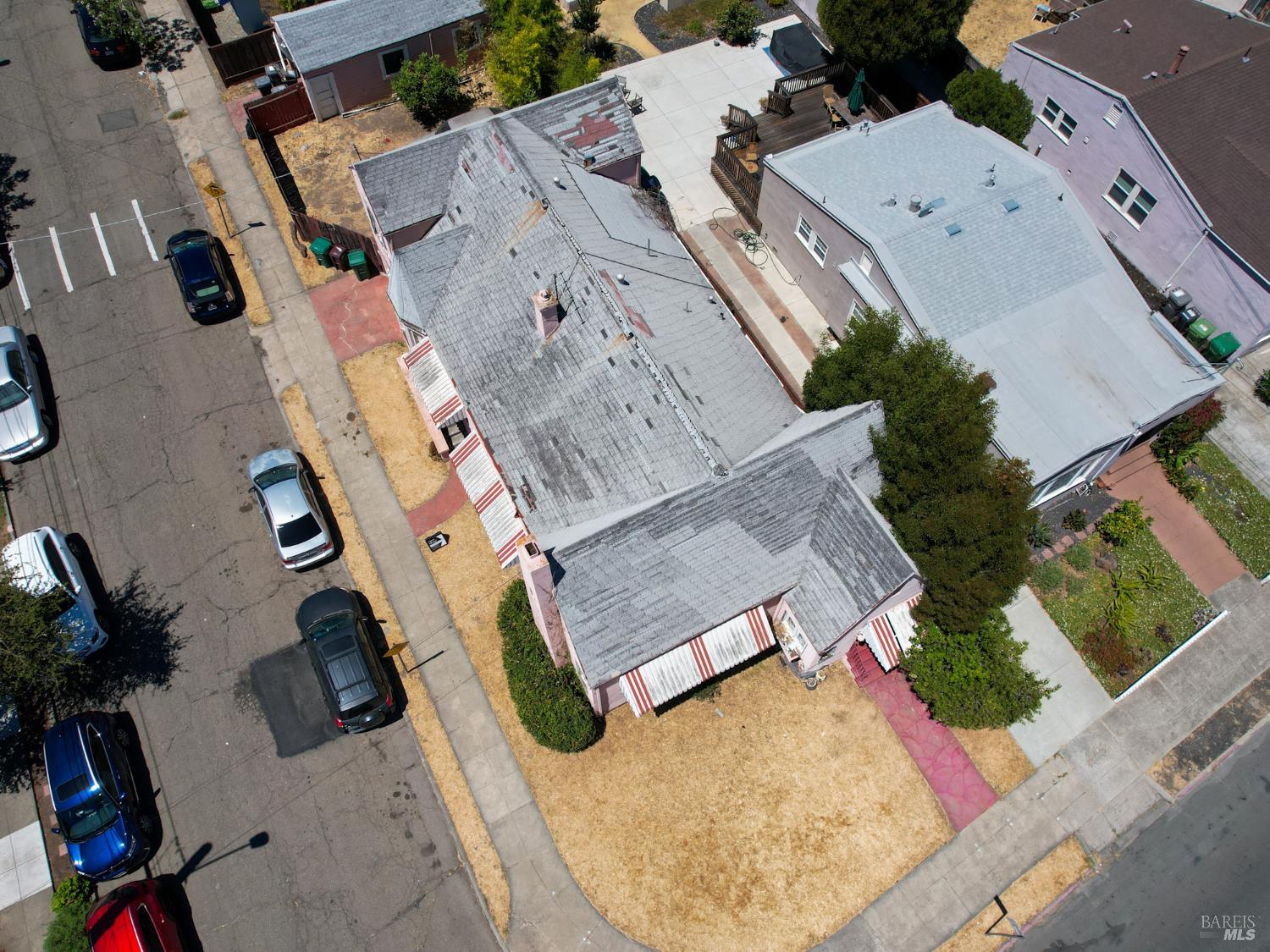 Detail Gallery Image 28 of 31 For 2901 Seminary Ave, Oakland,  CA 94605 - 4 Beds | 1/1 Baths