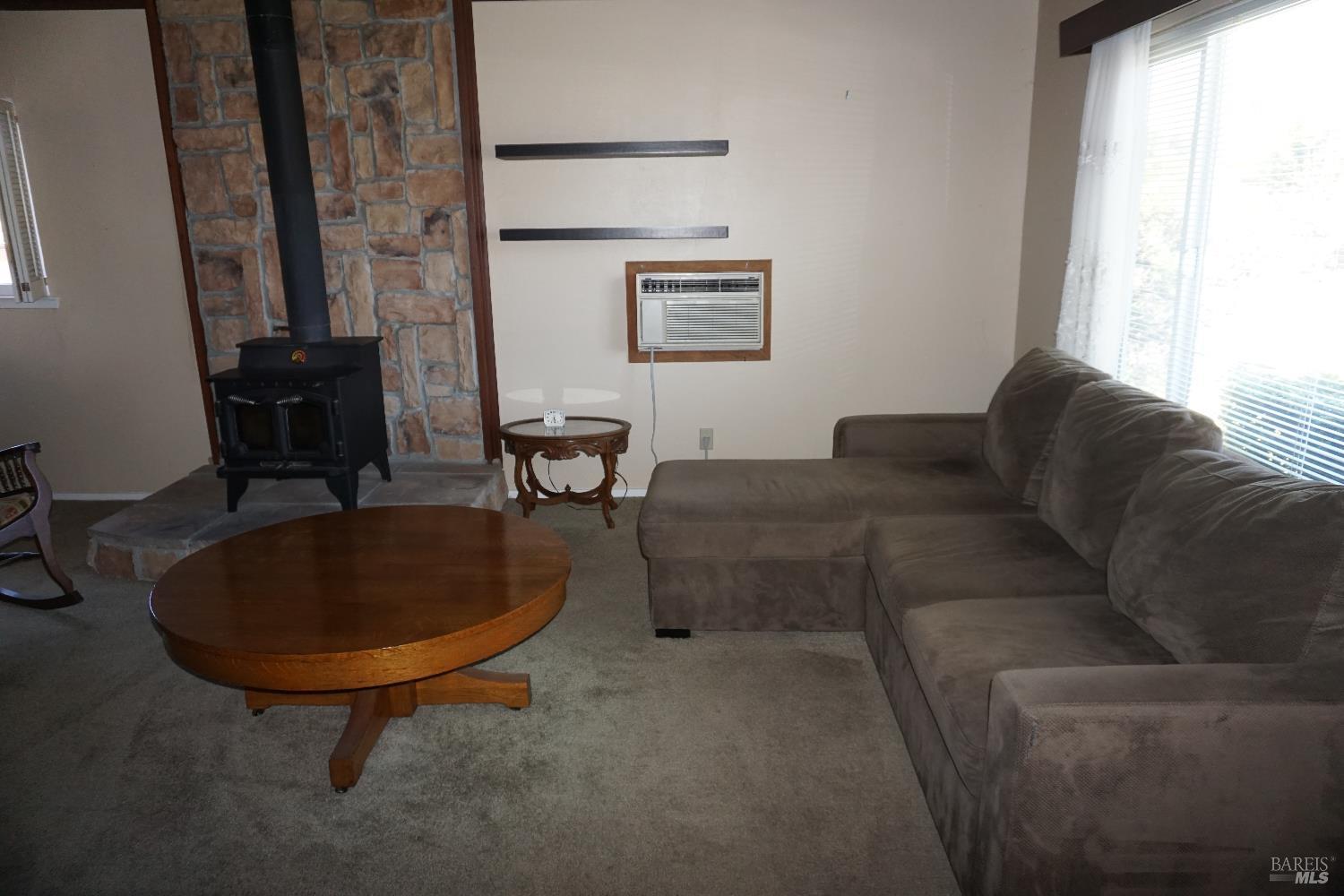 Detail Gallery Image 4 of 23 For 108 San Gorgonio Ave, Vallejo,  CA 94589 - 2 Beds | 1 Baths